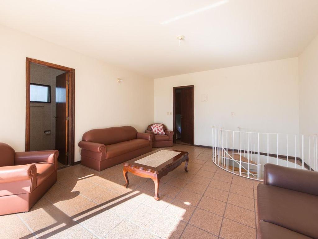 Excelente Cobertura Duplex A 2 Quadras Da Praia Do Forte Com 4 Quartos كابو فريو المظهر الخارجي الصورة