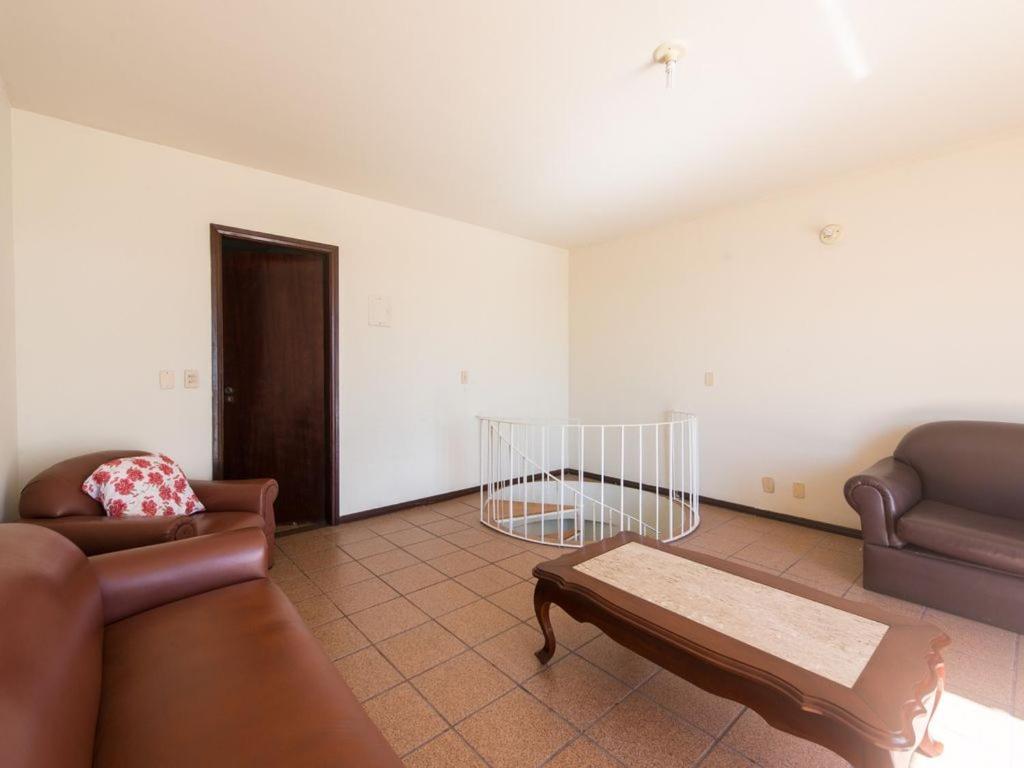 Excelente Cobertura Duplex A 2 Quadras Da Praia Do Forte Com 4 Quartos كابو فريو المظهر الخارجي الصورة